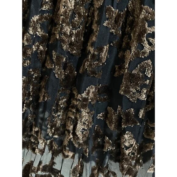 Lucia Lukken Broomskirt Black Brown Velvet Pattern Maxi Skirt - Picture 7 of 7